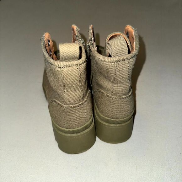 Universal Thread Teagan Women's US 6.5 Bootie Olive Lace-Up Casual Ankle Boots - Picture 4 of 7